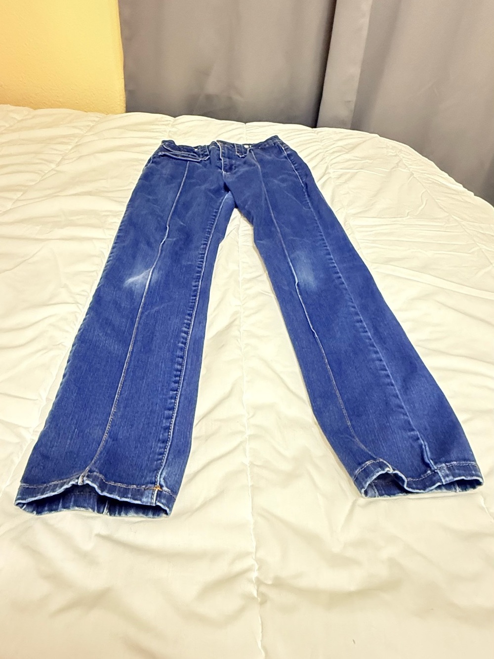 LIBERTY HIGH Bootcut Jeans in Deep Blue SIZE 27